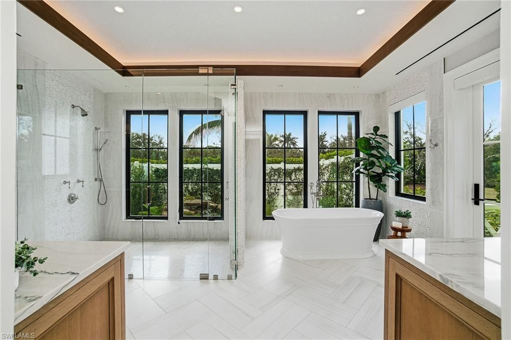 325 Cocohatchee Blvd, Naples, FL 34110 Photo