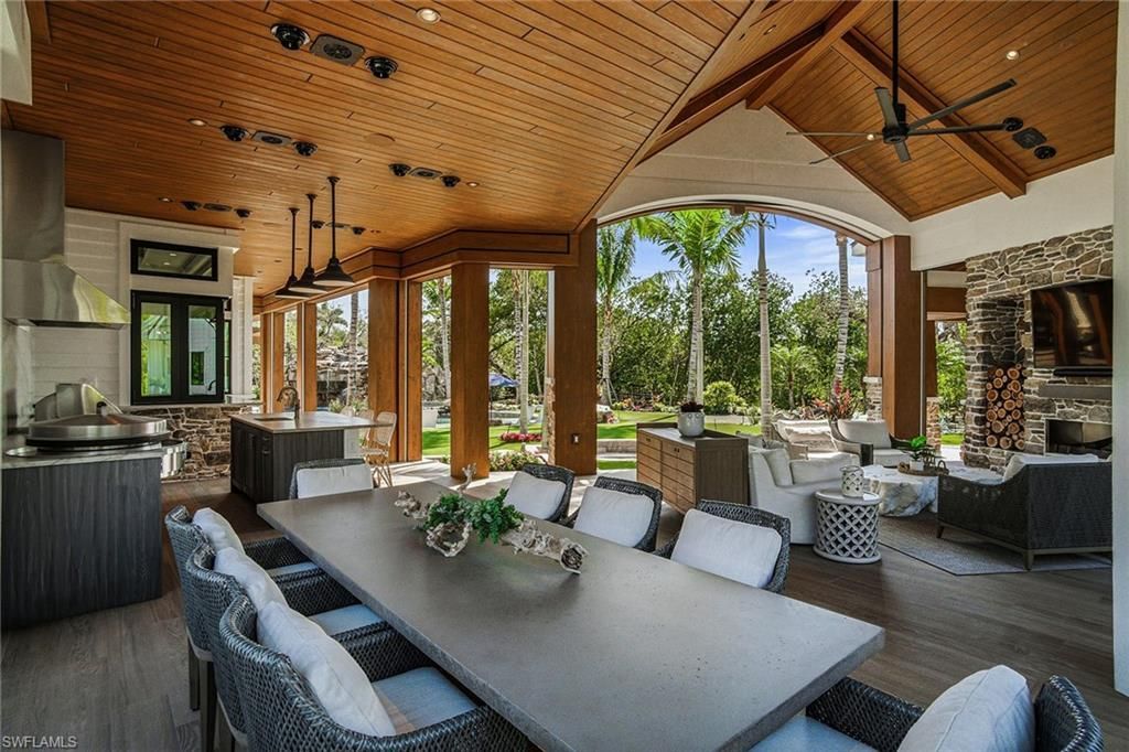 325 Cocohatchee Blvd, Naples, FL 34110 Photo