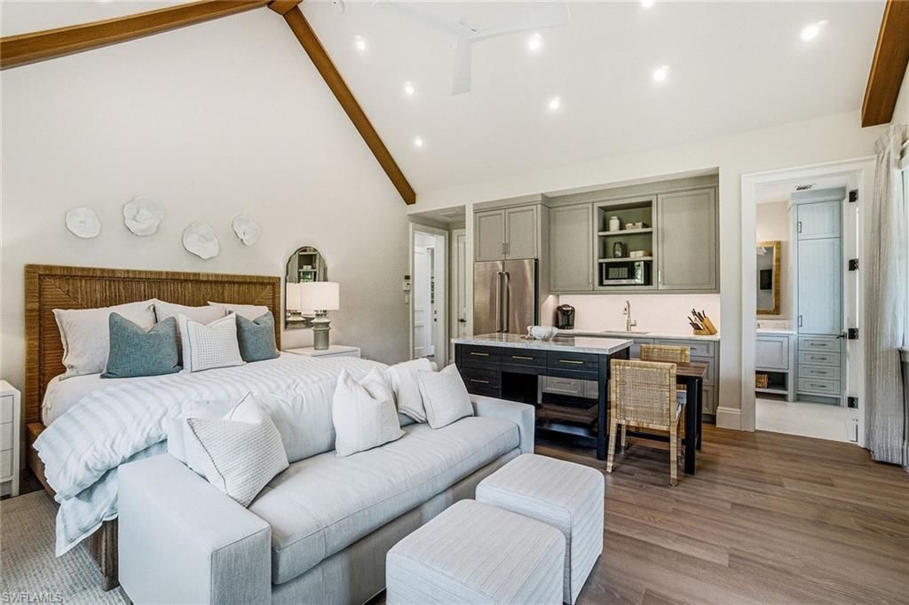 325 Cocohatchee Blvd, Naples, FL 34110 Photo