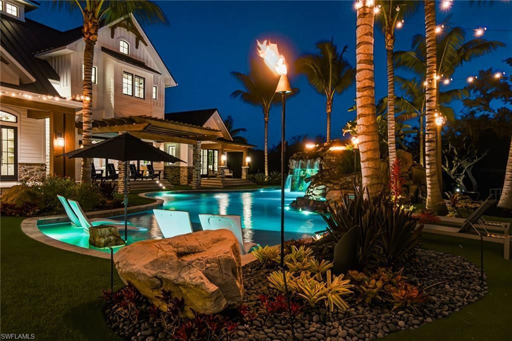 325 Cocohatchee Blvd, Naples, FL 34110 Photo