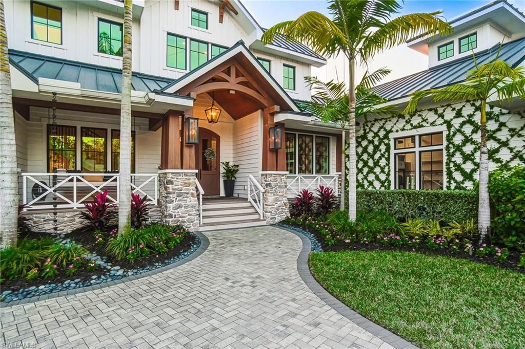 325 Cocohatchee Blvd, Naples, FL 34110 Photo