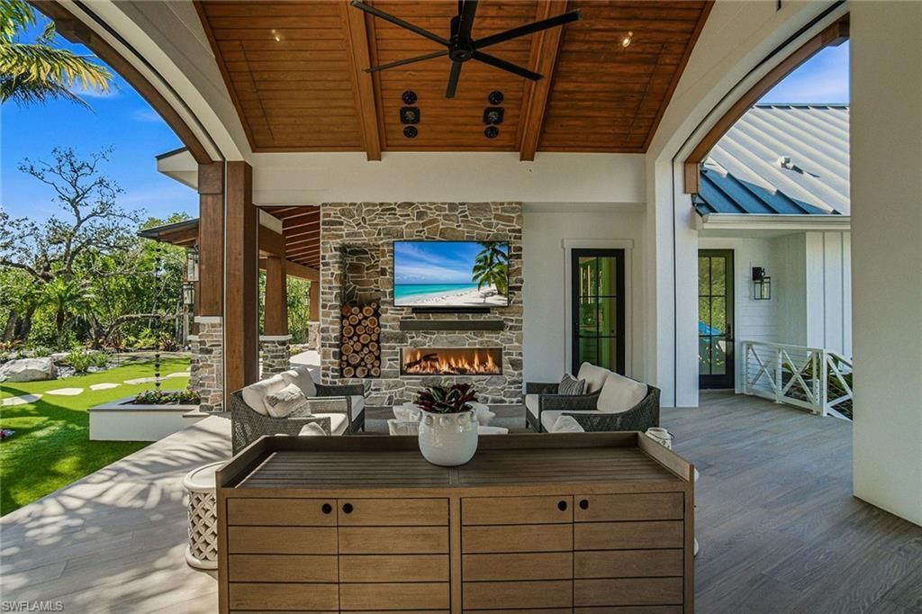 325 Cocohatchee Blvd, Naples, FL 34110 Photo