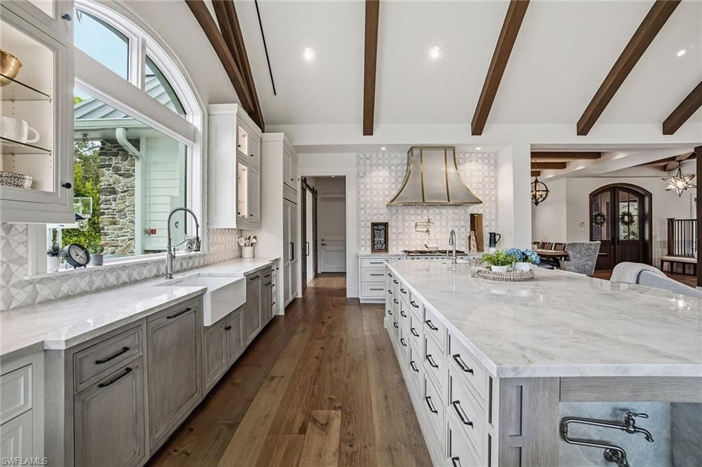 325 Cocohatchee Blvd, Naples, FL 34110 Photo