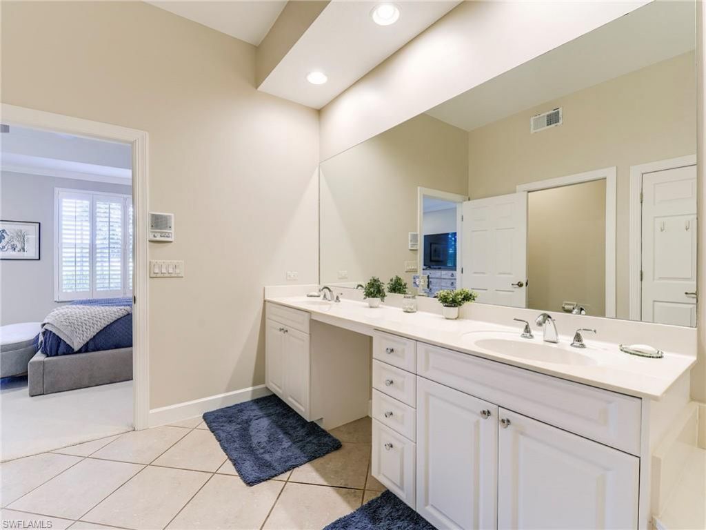 9540 Cypress Hammock Cir, Unit 101, Estero, FL 34135 Photo