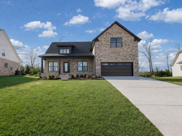 525 McGrath Dr, Smyrna, TN 37167