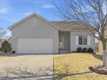 15001 TIBBLES Street, OMAHA, NE 68116