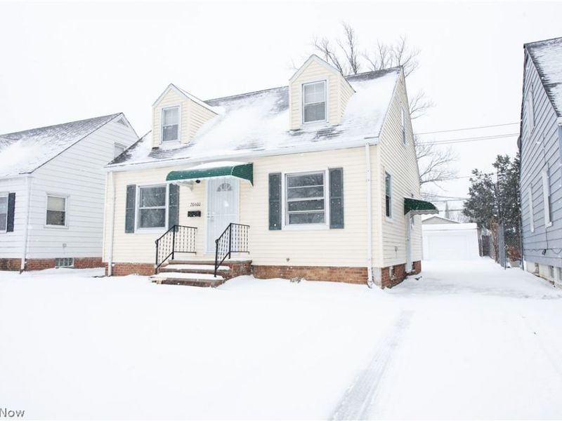 20600 Watson Road, Maple Heights, OH 44137 Photo 1