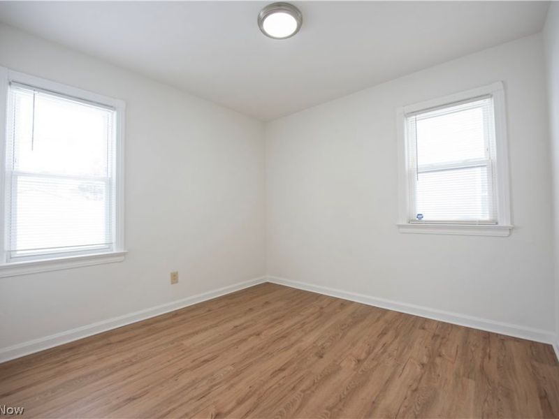 20600 Watson Road, Maple Heights, OH 44137 Photo 19