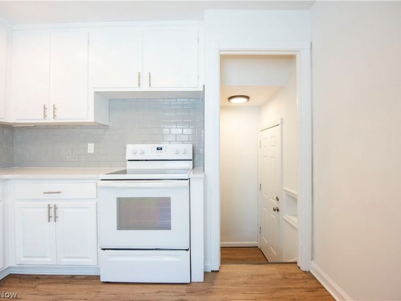 20600 Watson Road, Maple Heights, OH 44137 Photo 2