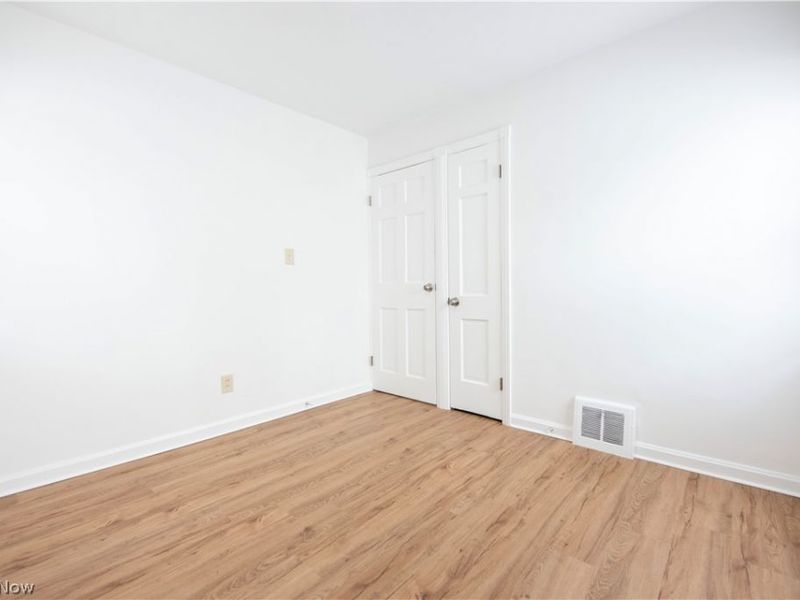 20600 Watson Road, Maple Heights, OH 44137 Photo 20