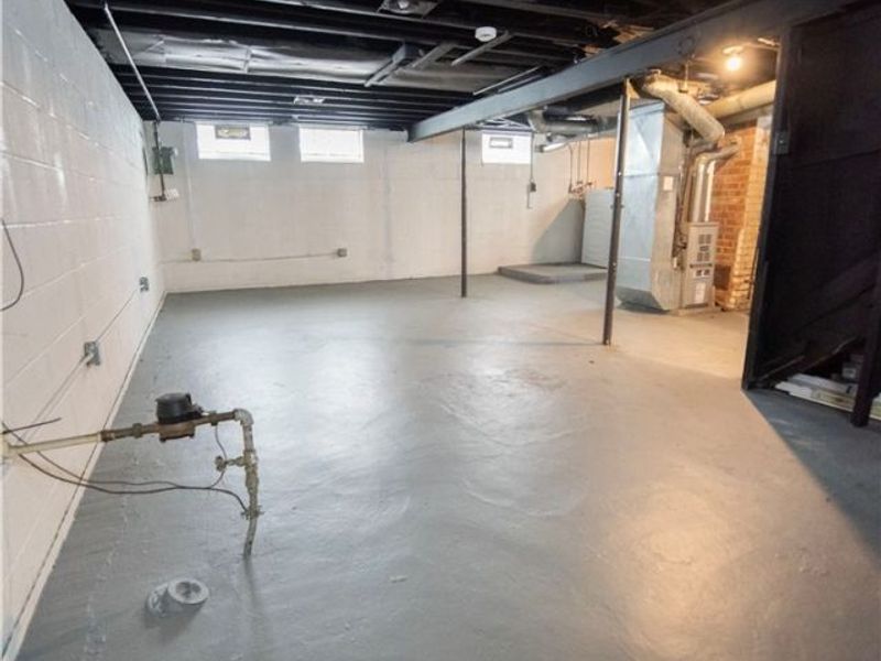 20600 Watson Road, Maple Heights, OH 44137 Photo 33