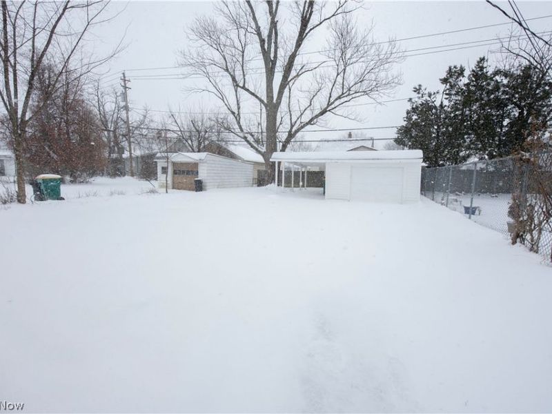 20600 Watson Road, Maple Heights, OH 44137 Photo 39