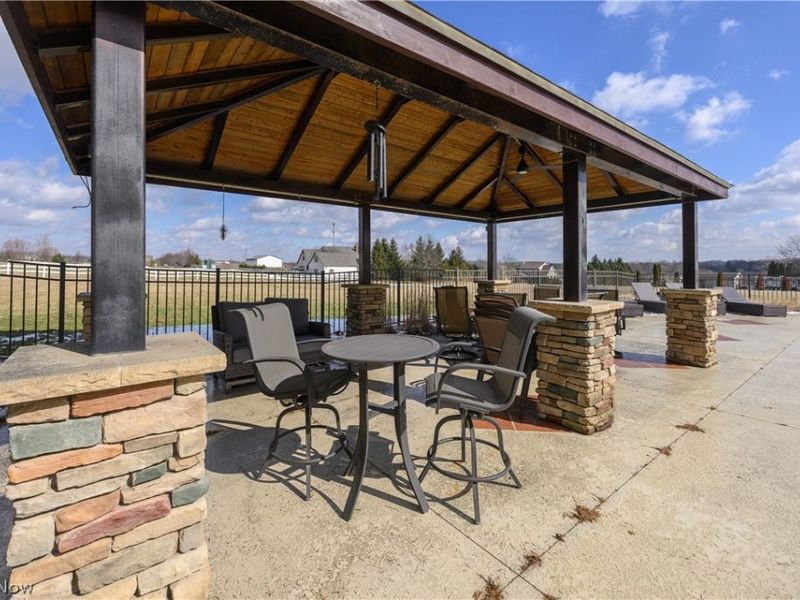 1617 Charolais Street NW, Uniontown, OH 44685 Photo 10