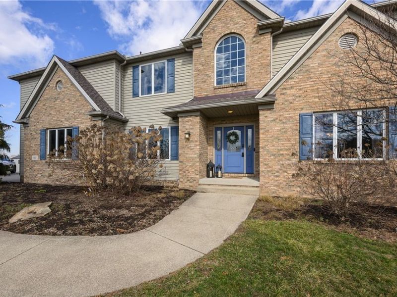 1617 Charolais Street NW, Uniontown, OH 44685 Photo 2