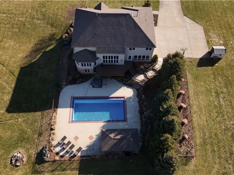 1617 Charolais Street NW, Uniontown, OH 44685 Photo 3