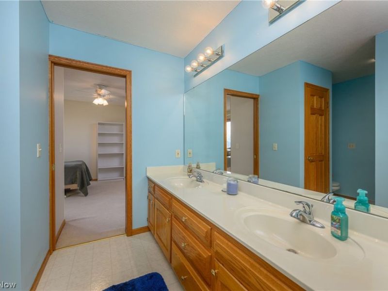 1617 Charolais Street NW, Uniontown, OH 44685 Photo 33