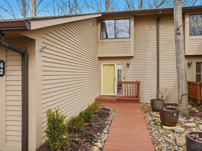 42 Big Oak Lane, Unit 14, Milford, OH 45150 Photo 4