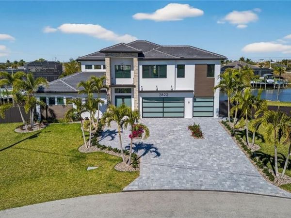 2822 SW 17th AVE, CAPE CORAL, FL 33914