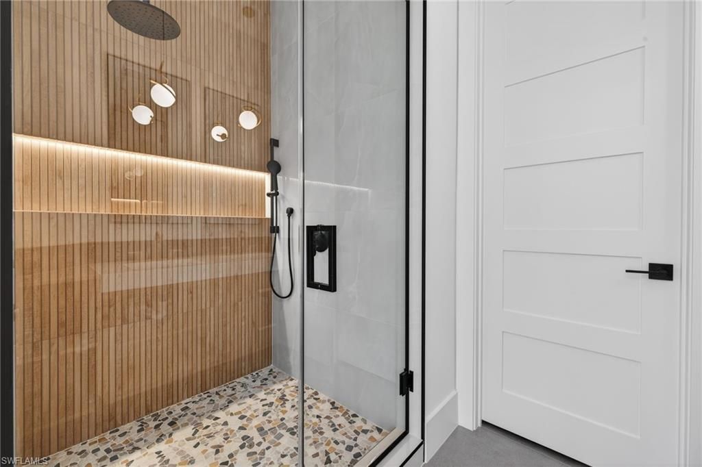 2822 SW 17th Ave, Cape Coral, FL 33914 Photo