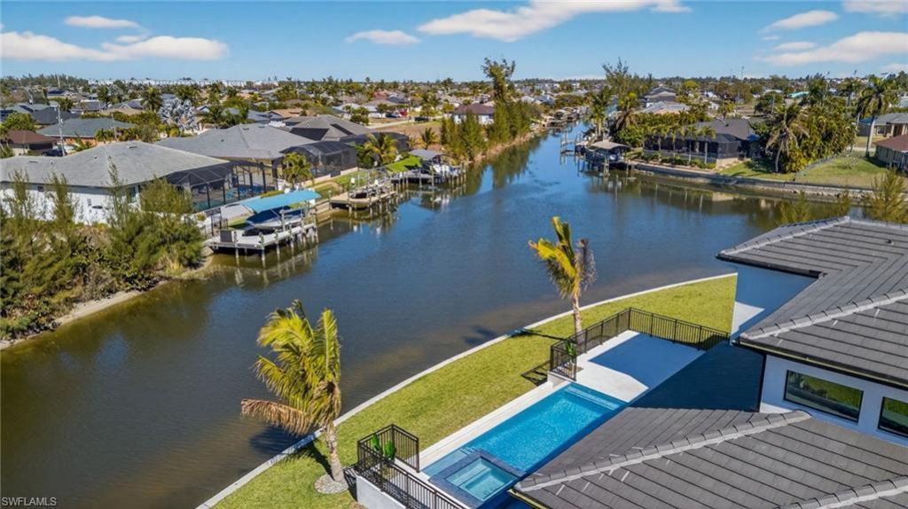 2822 SW 17th Ave, Cape Coral, FL 33914 Photo