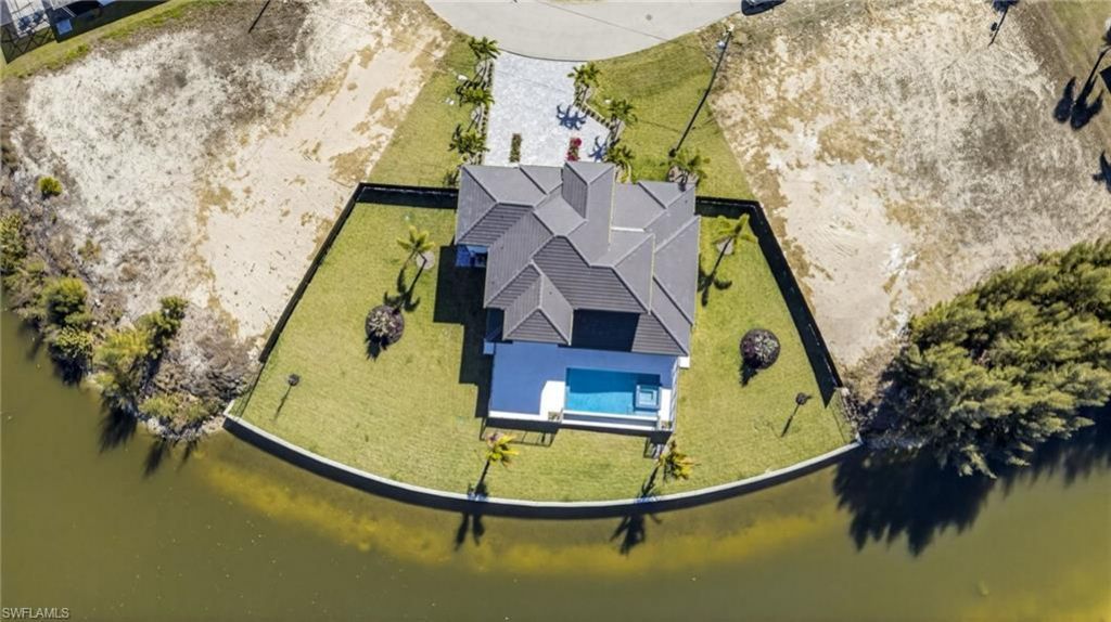 2822 SW 17th Ave, Cape Coral, FL 33914 Photo