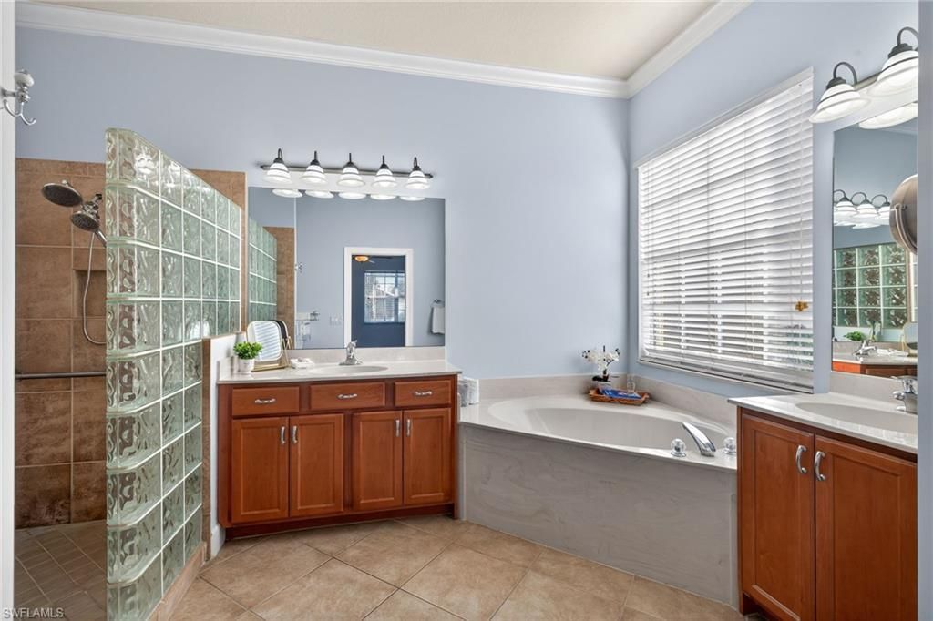8929 Greenwich Hills Way, Fort Myers, FL 33908 Photo