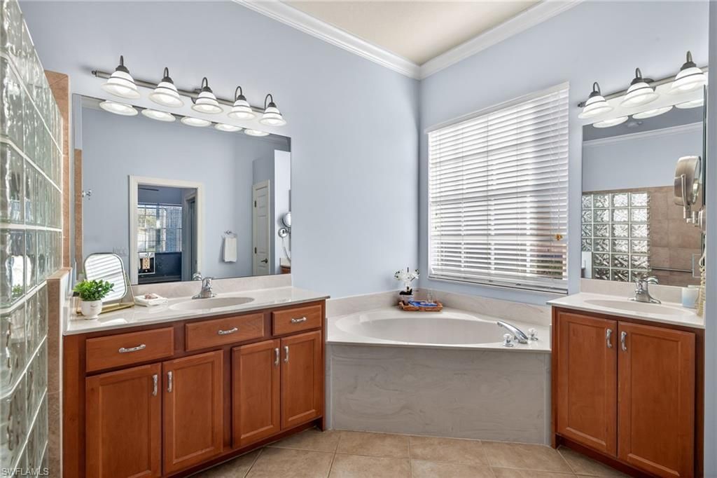 8929 Greenwich Hills Way, Fort Myers, FL 33908 Photo