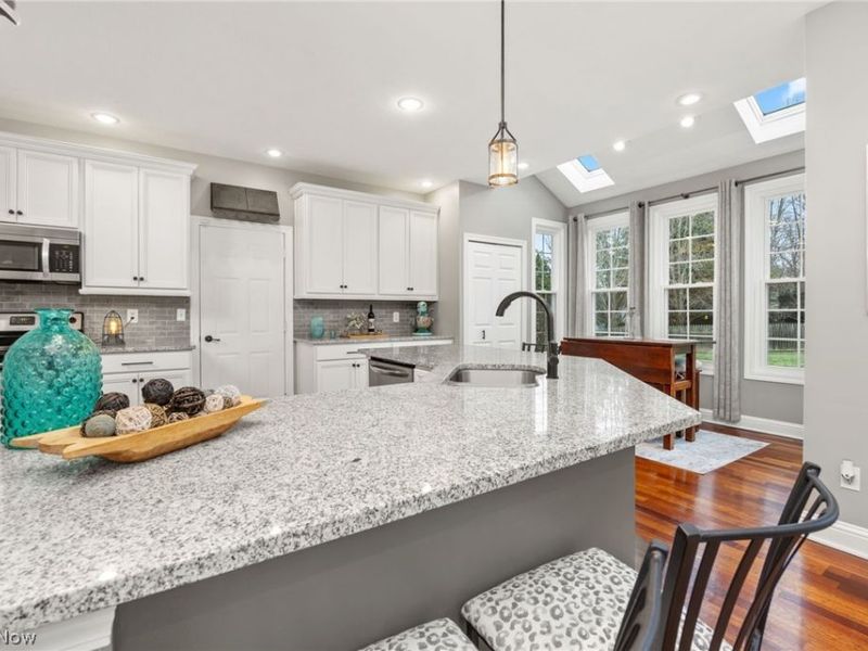 1194 Warwick Court, Medina, OH 44256 Photo 12