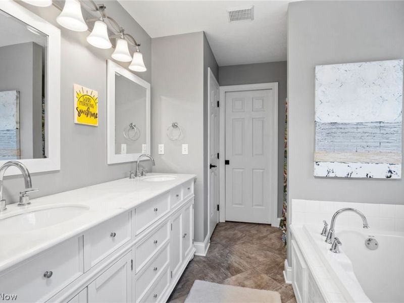 1194 Warwick Court, Medina, OH 44256 Photo 23