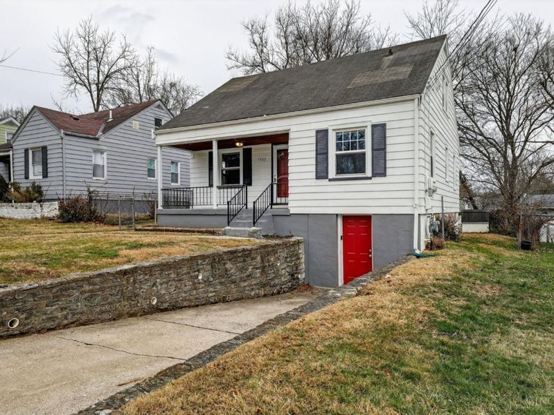 7352 Clovernook Avenue, Mount Healthy, OH 45231 Photo 3