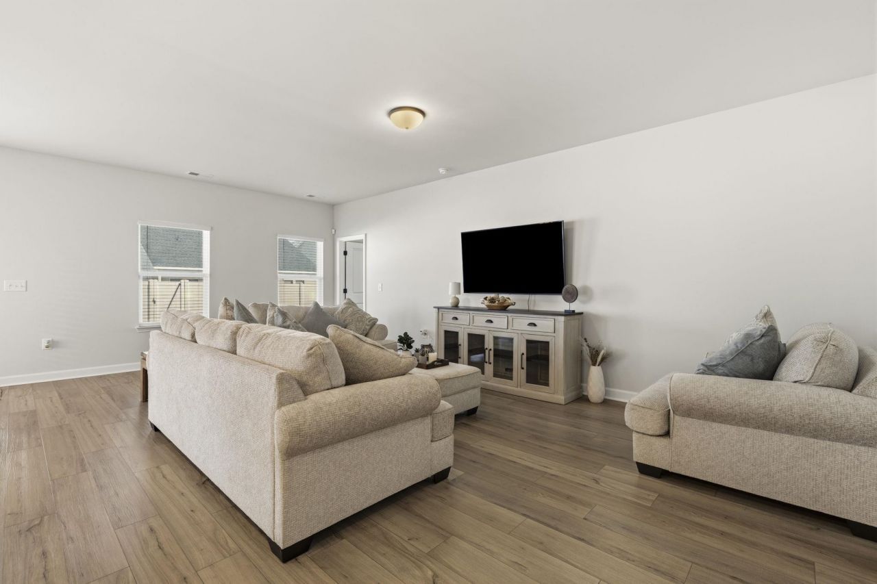 269 Valerio St.  Photo 11