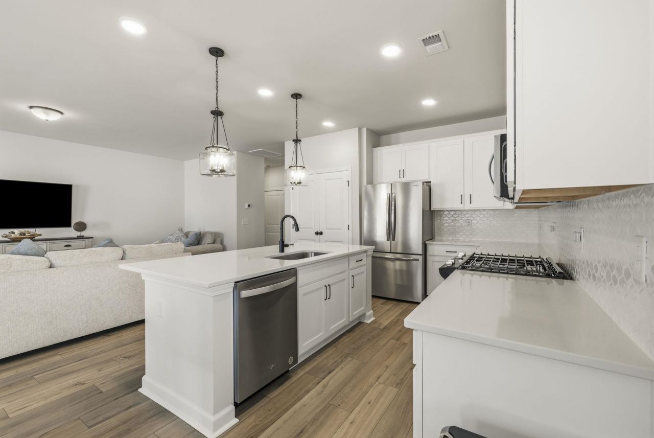 269 Valerio St.  Photo 20