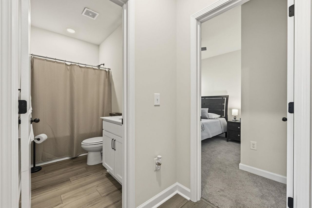 269 Valerio St.  Photo 30