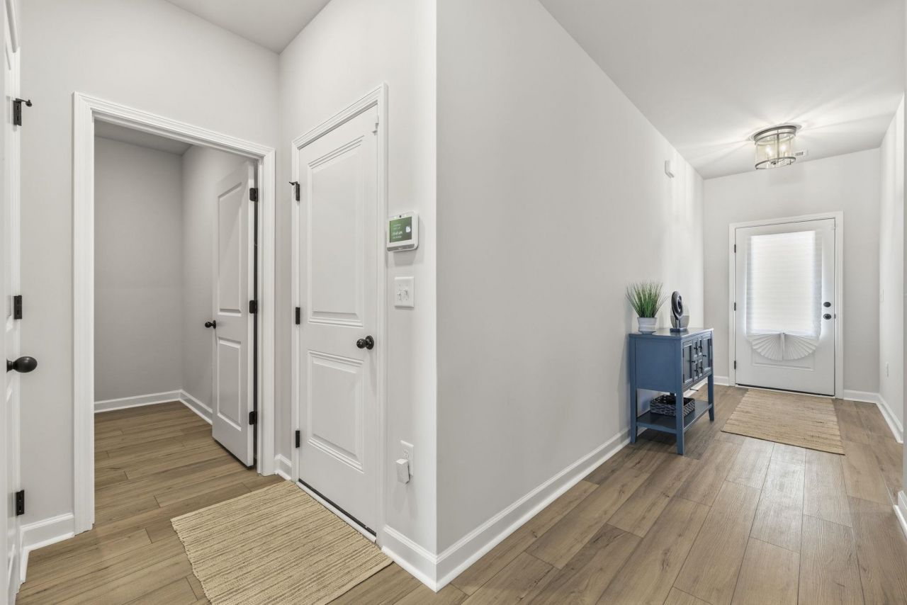 269 Valerio St.  Photo 8