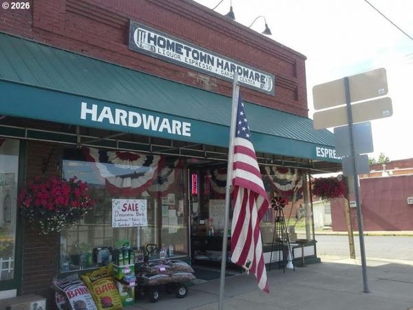 206 S MAIN ST, Union, OR 97883