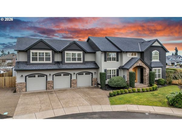 1275 N FIR ST, Canby, OR 97013