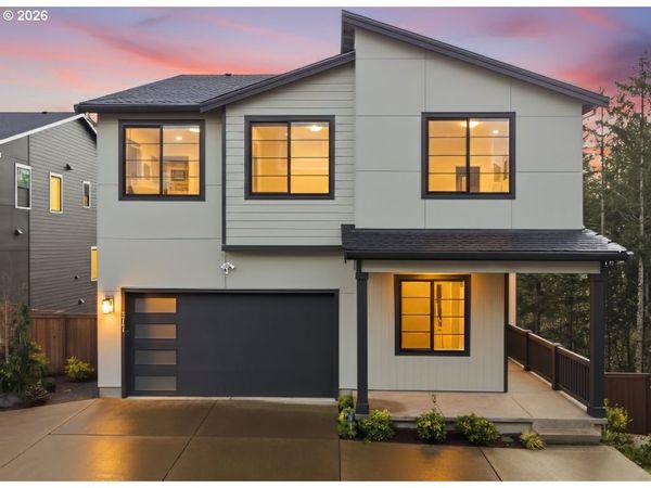 7741 NW LADYBUG PL, Portland, OR 97229