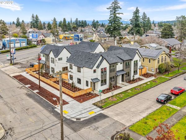 2938 NE 62nd AVE, Portland, OR 97213