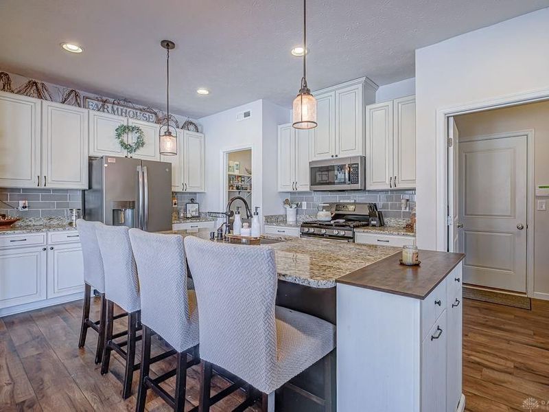 3280 Blue Springs Drive, Monroe, OH 45050 Photo 8