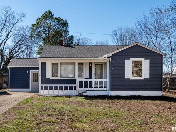 406 CHARLOTTE Road, Marion, IL 62959