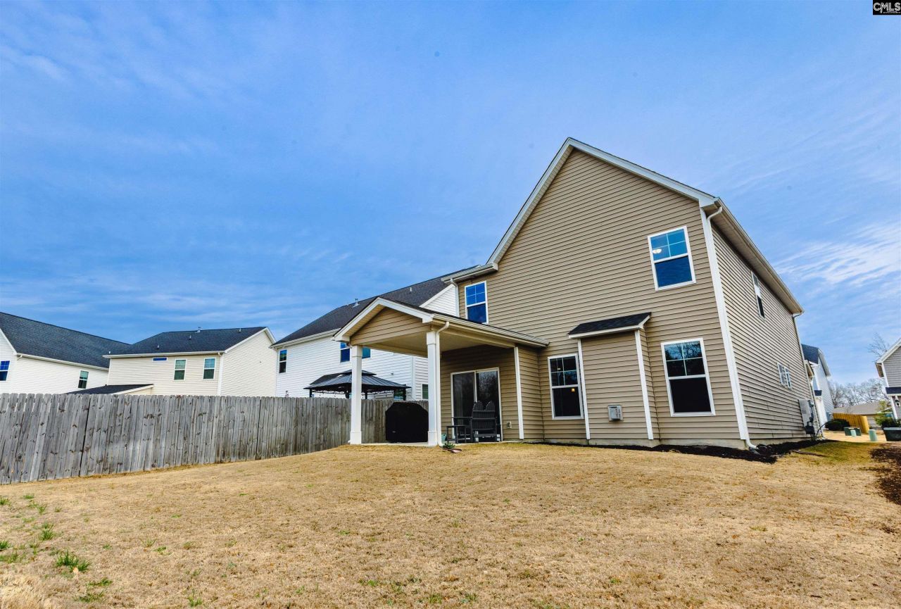 133 Hadleigh Drive  Photo 24