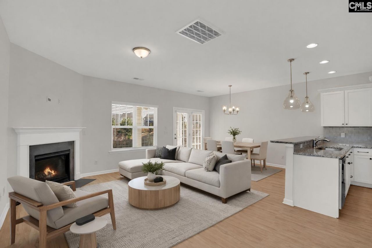 748 N Pinewalk Way Photo 11