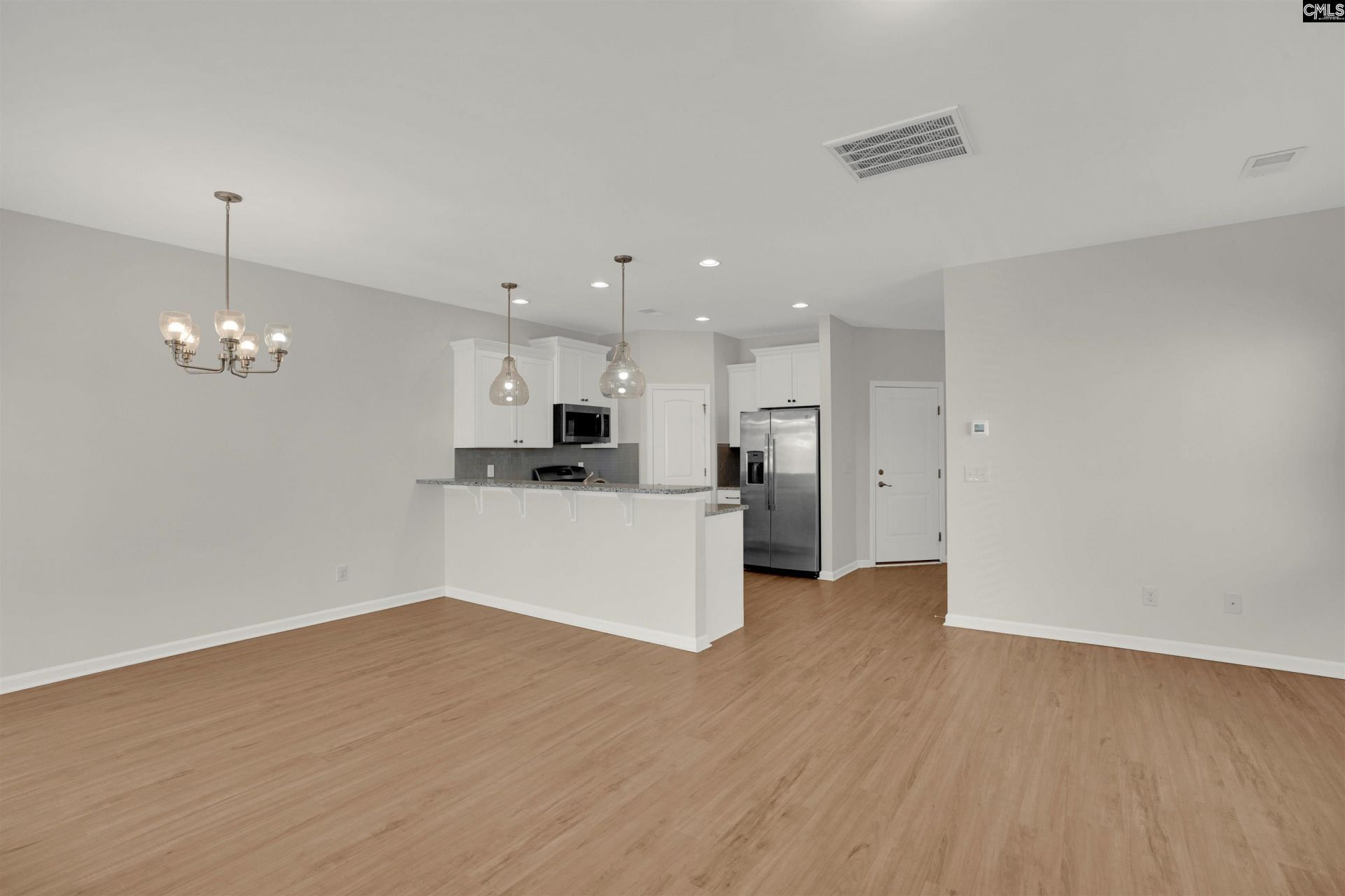 748 N Pinewalk Way Photo 14