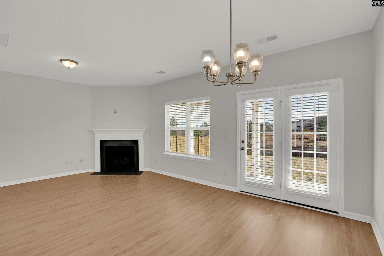 748 N Pinewalk Way  Photo 15