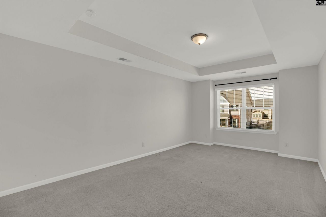 748 N Pinewalk Way  Photo 19