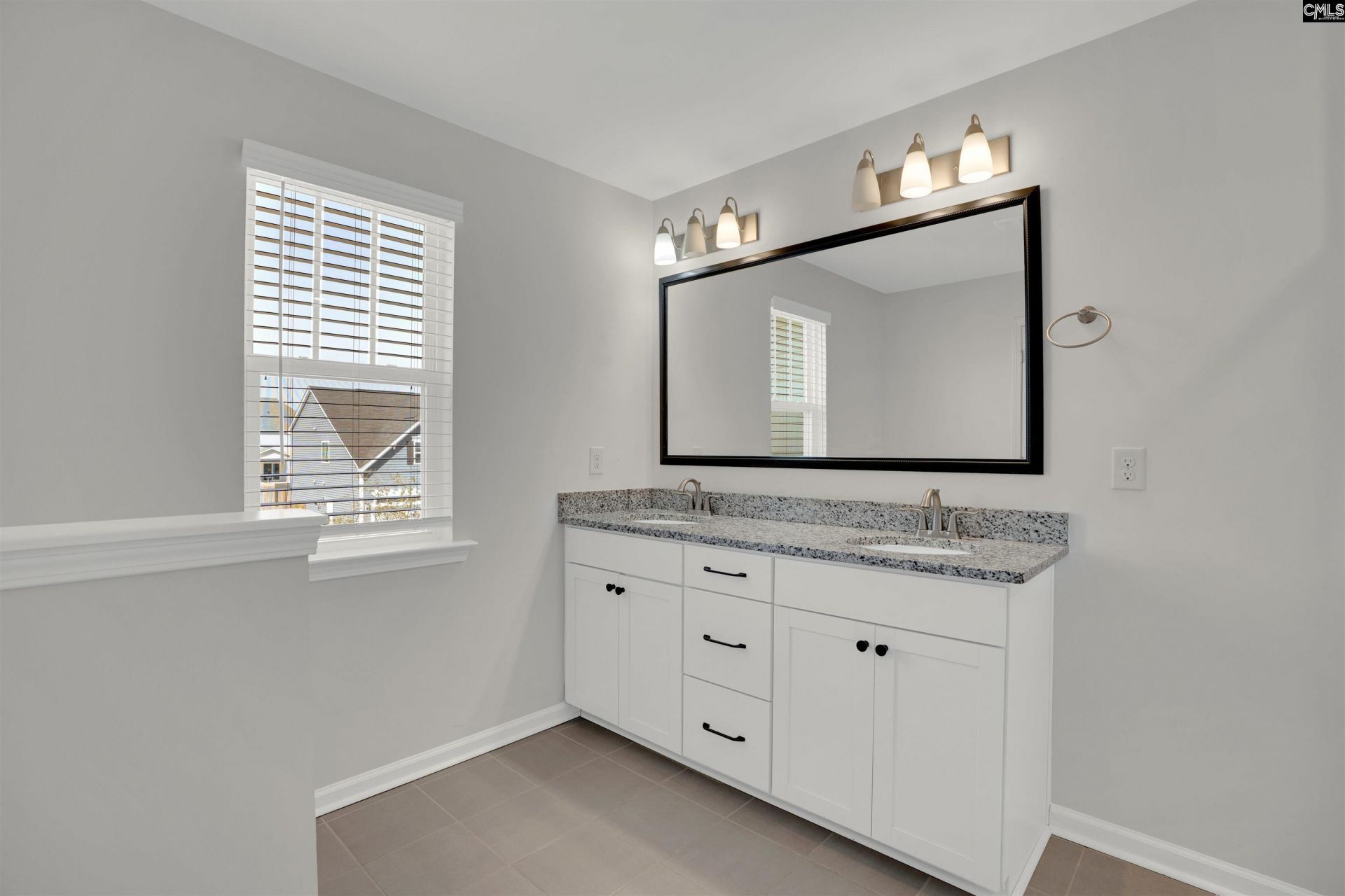 748 N Pinewalk Way Photo 24