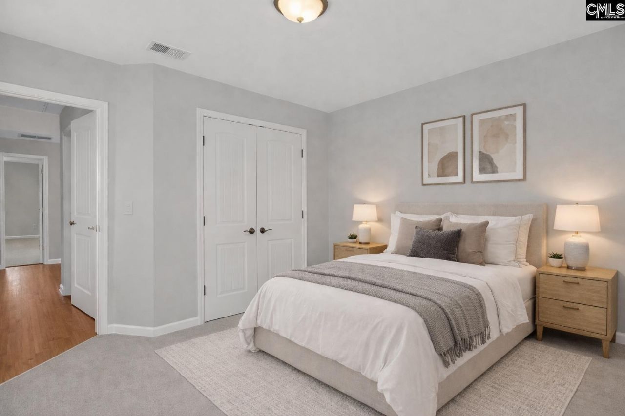 748 N Pinewalk Way Photo 32