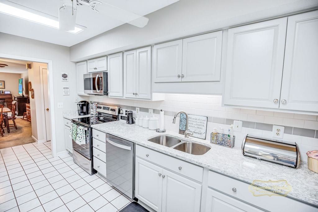 125 Mayberry Ln. Photo 9