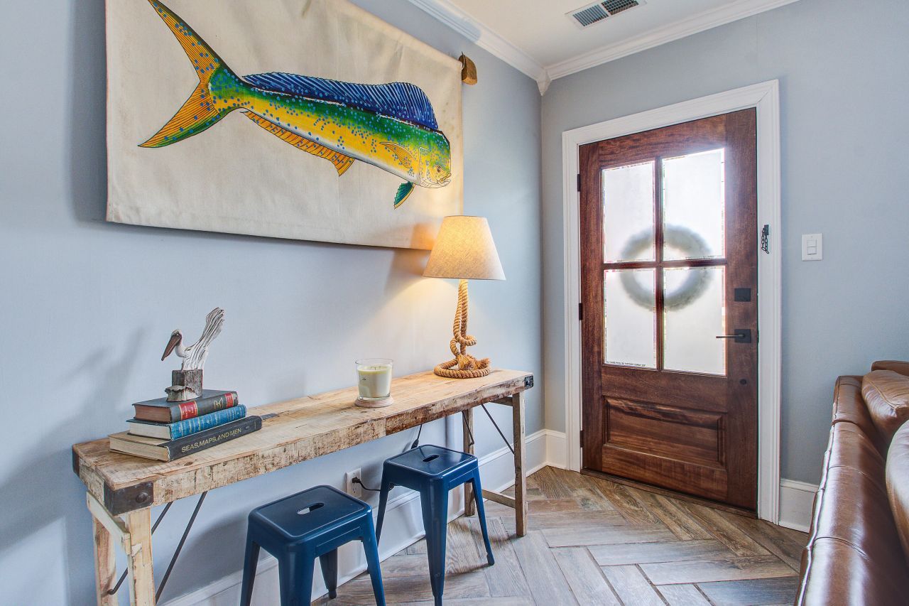 1435 N Edgewater Drive Photo 6