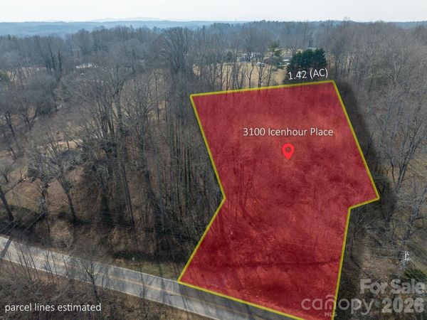 3100 Icenhour Place , Lenoir, NC 28645